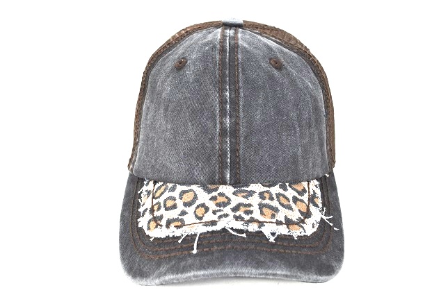 025-PIGMENT-CAP-WITH-LEOPARD-VISOR(BROWN)
